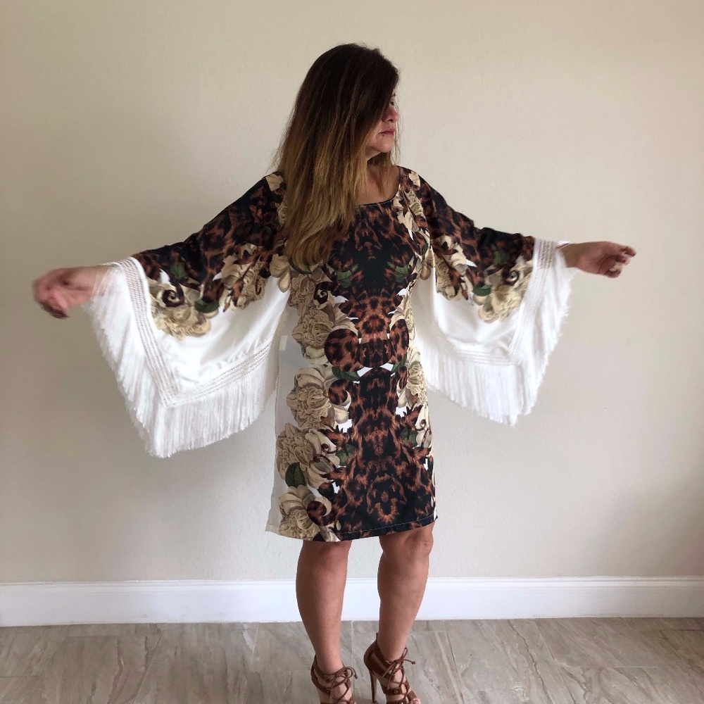 RIO FASHION - NWT - L - BRAZIL PRINT